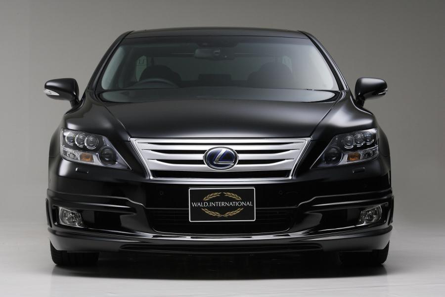  Lexus LS600h Executive Line by Wald 2010 года  (фото 50 из 81)
